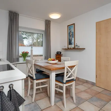 Haus Schau Ins Land Nah An Der Nordsee *